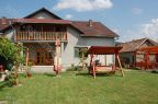 Cazare in Maramures - PENSIUNEA LADYNA - Sebis - click aici, pentru marirea pozei